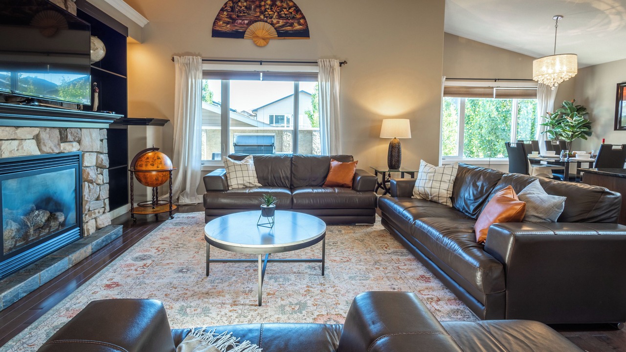 Photo of Livingroom in South Lethbridge
