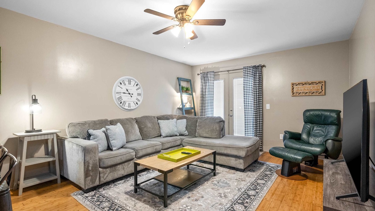 Photo of Livingroom in Fredericton
