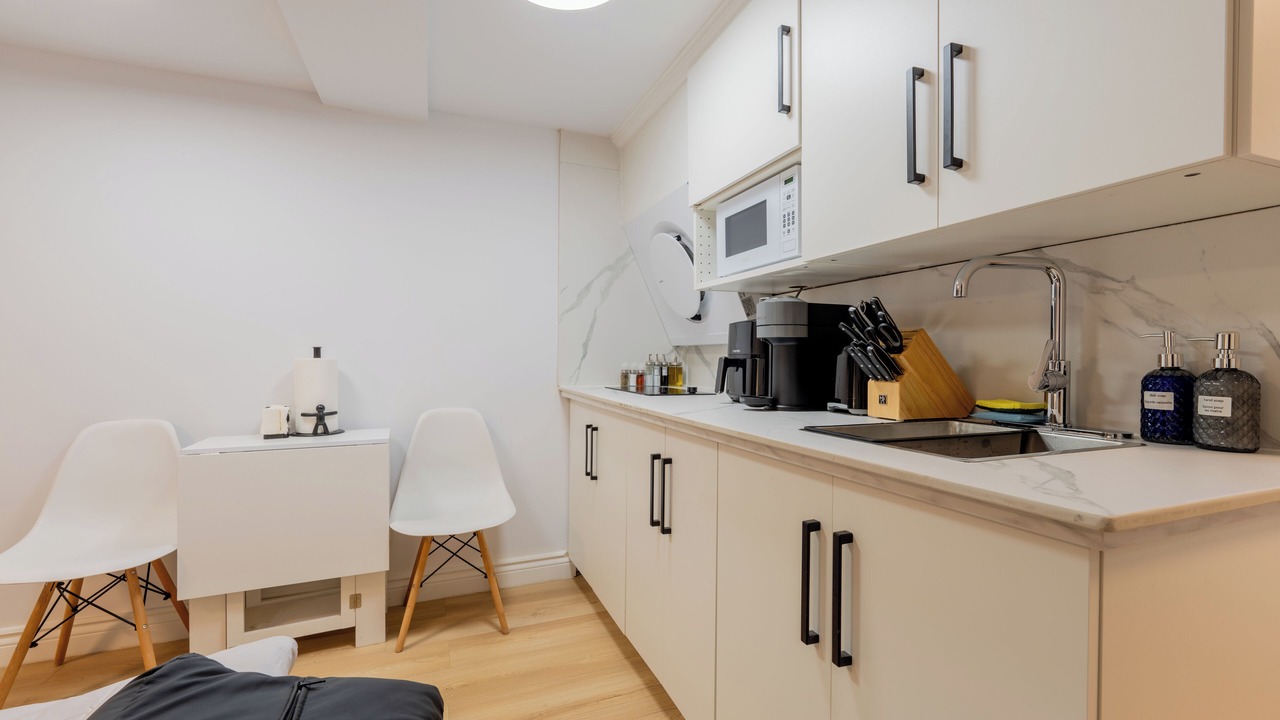 Photo of Kitchen in Cote-Des-Neiges—Notre-Dame-De-Grace