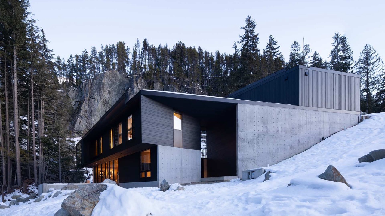Photo of Outdoor in Sea to Sky Highway