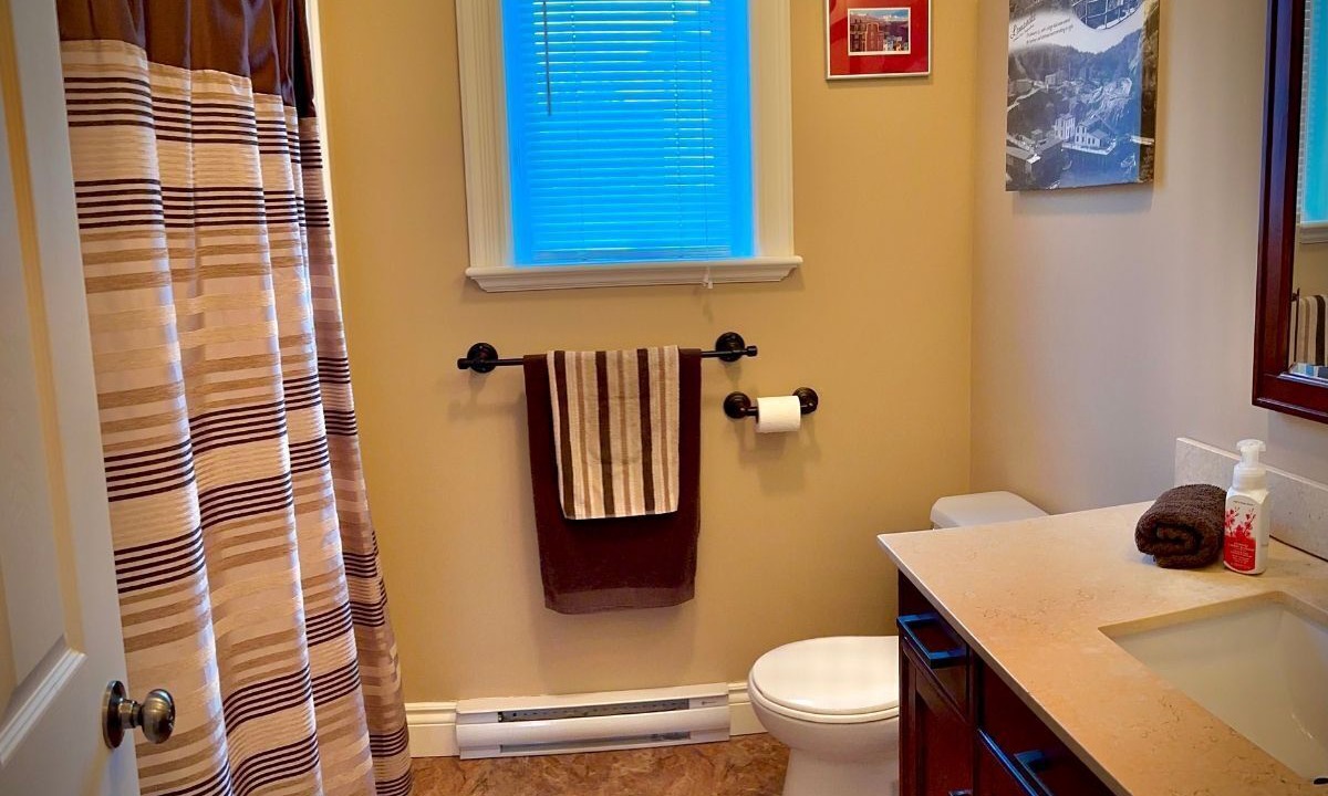 Photo of Bathroom in Burnt Cove