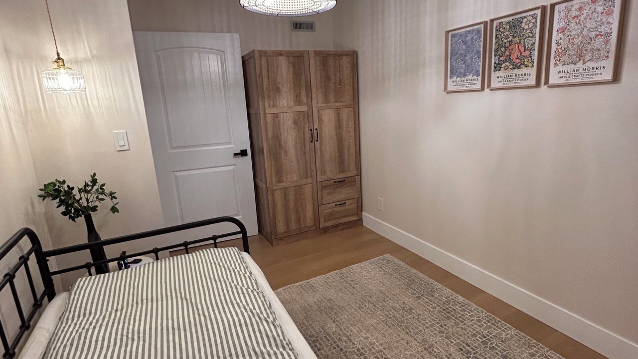 Photo of Bedroom in Langley
