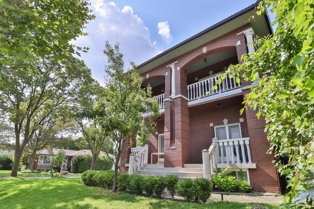 Photo of Outdoor in Newtonbrook