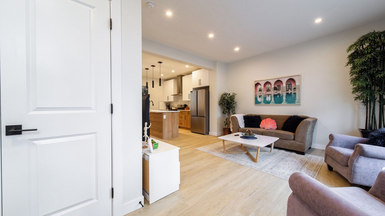 Photo of Livingroom in Jasper Place