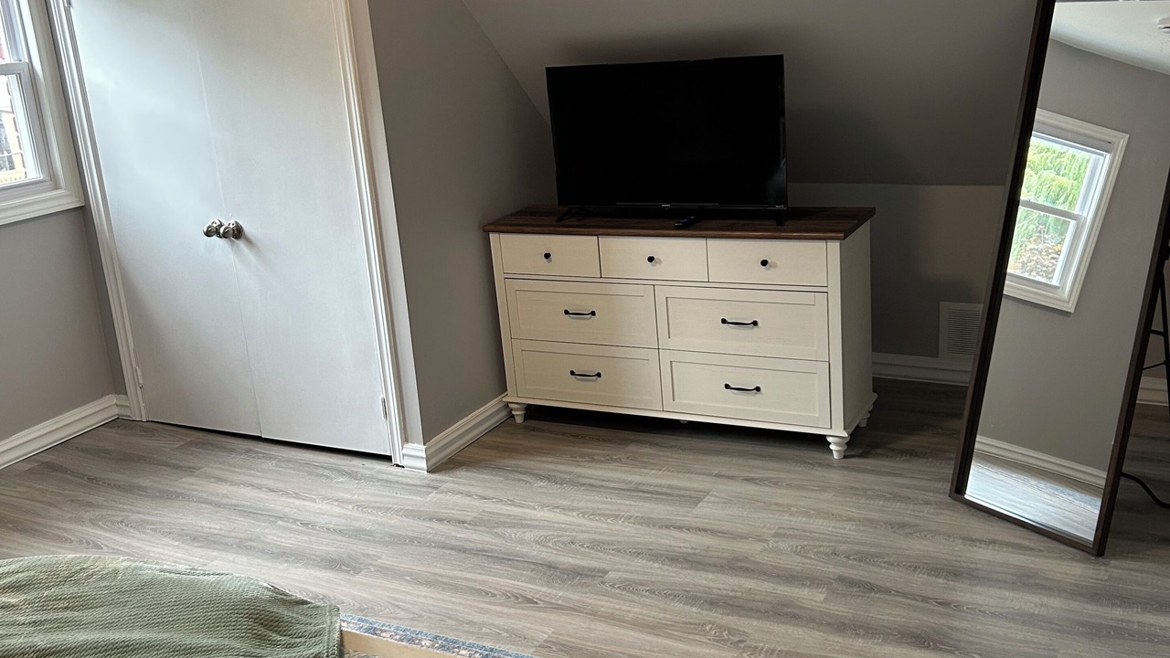 Photo of Bedroom in Crystal Beach
