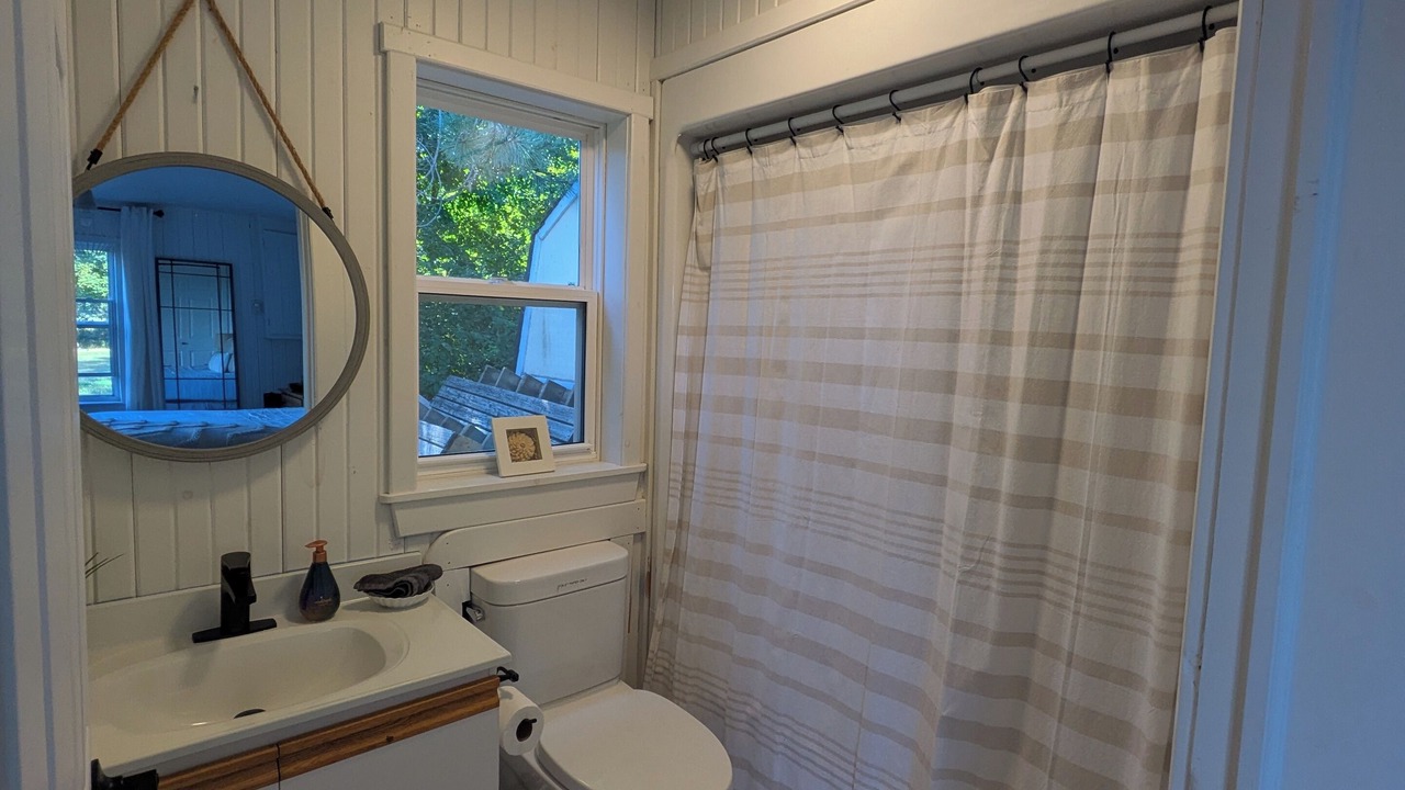 Photo of Bathroom in Cymbria