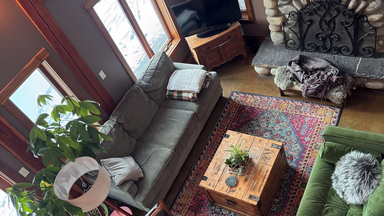 Photo of Livingroom in Revelstoke
