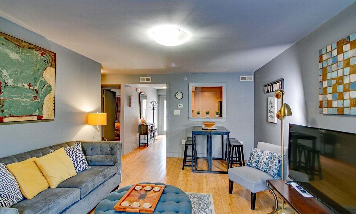 Photo of Livingroom in Fredericton
