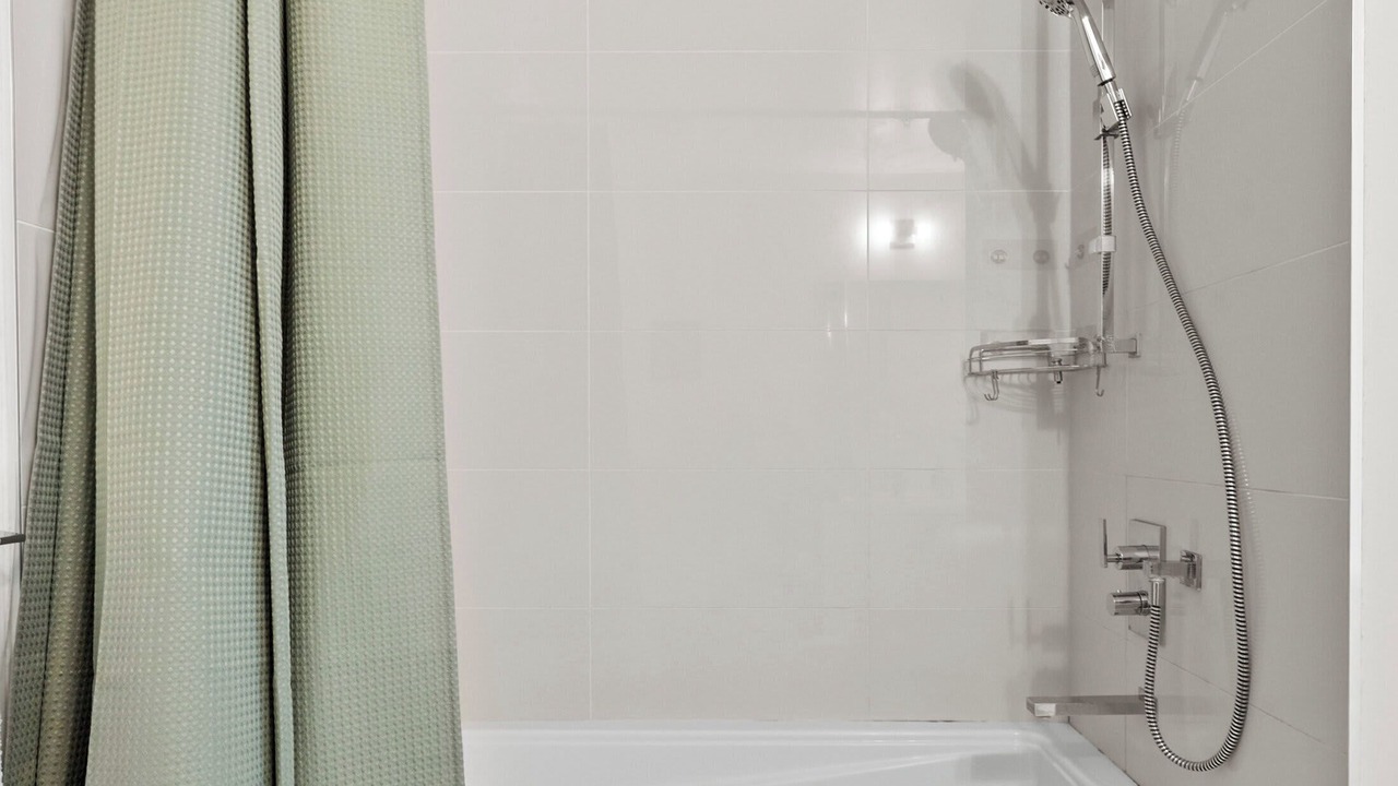 Photo of Bathroom in Connaught
