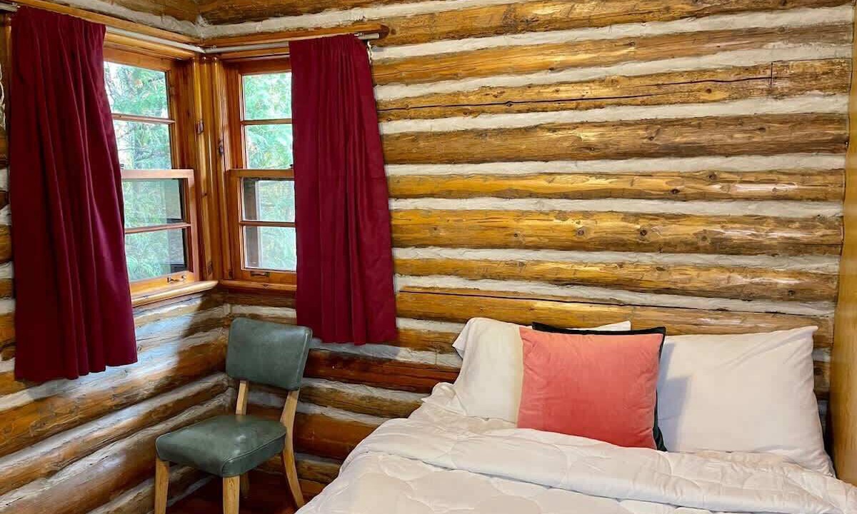 Photo of Bedroom in Rosedale