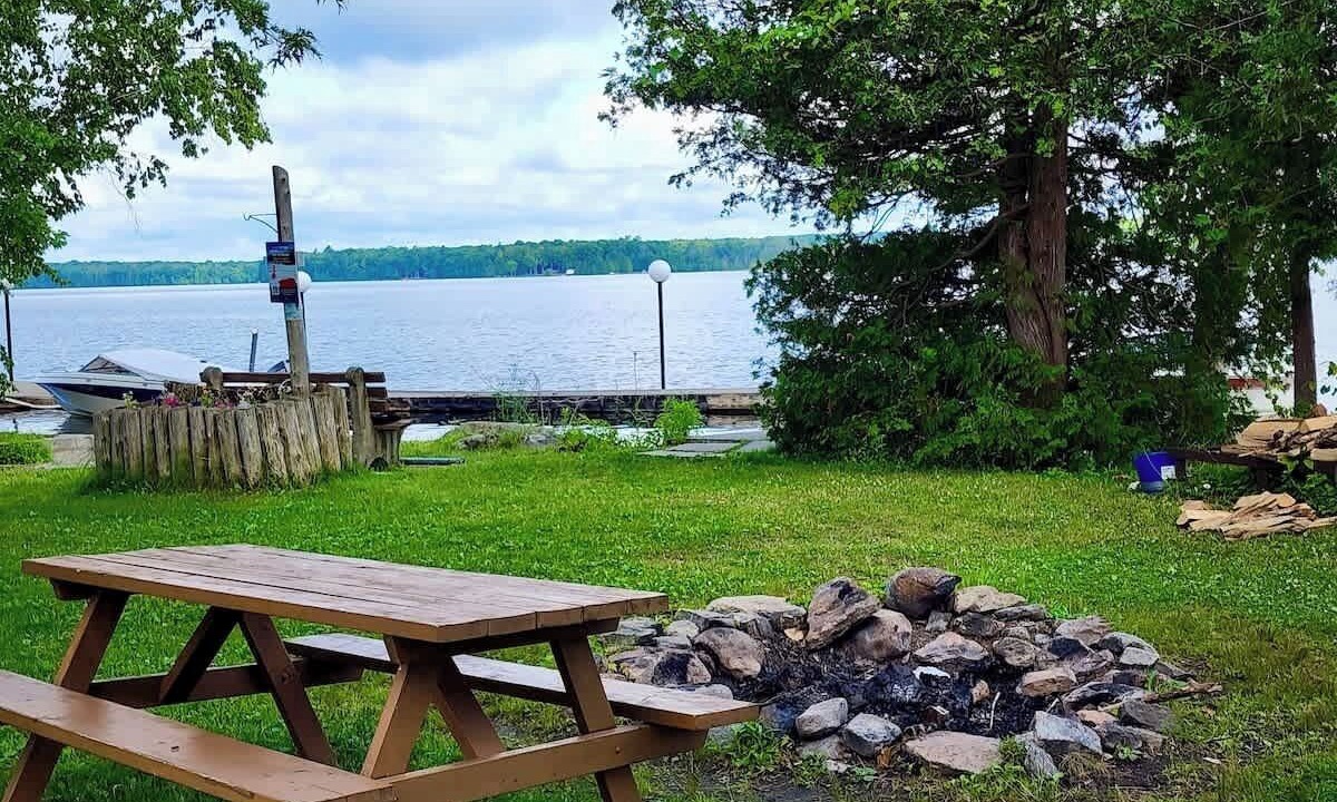 Photo of Outdoor in Rosedale