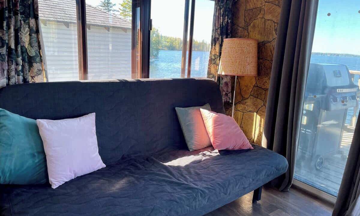 Photo of Livingroom in Rosedale