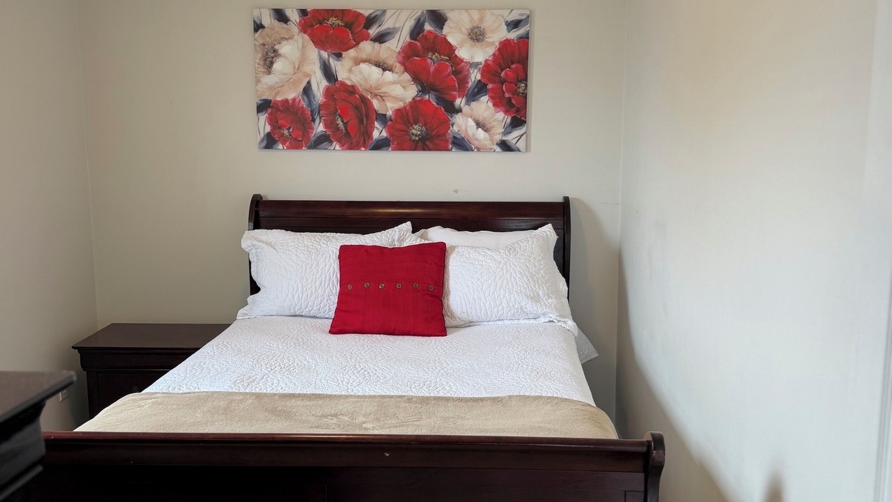 Photo of Bedroom in Terra Nova