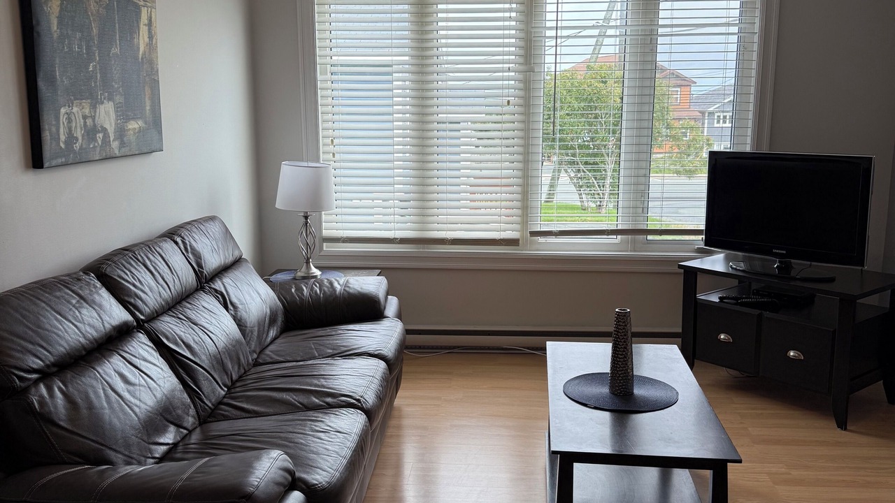 Photo of Livingroom in Terra Nova