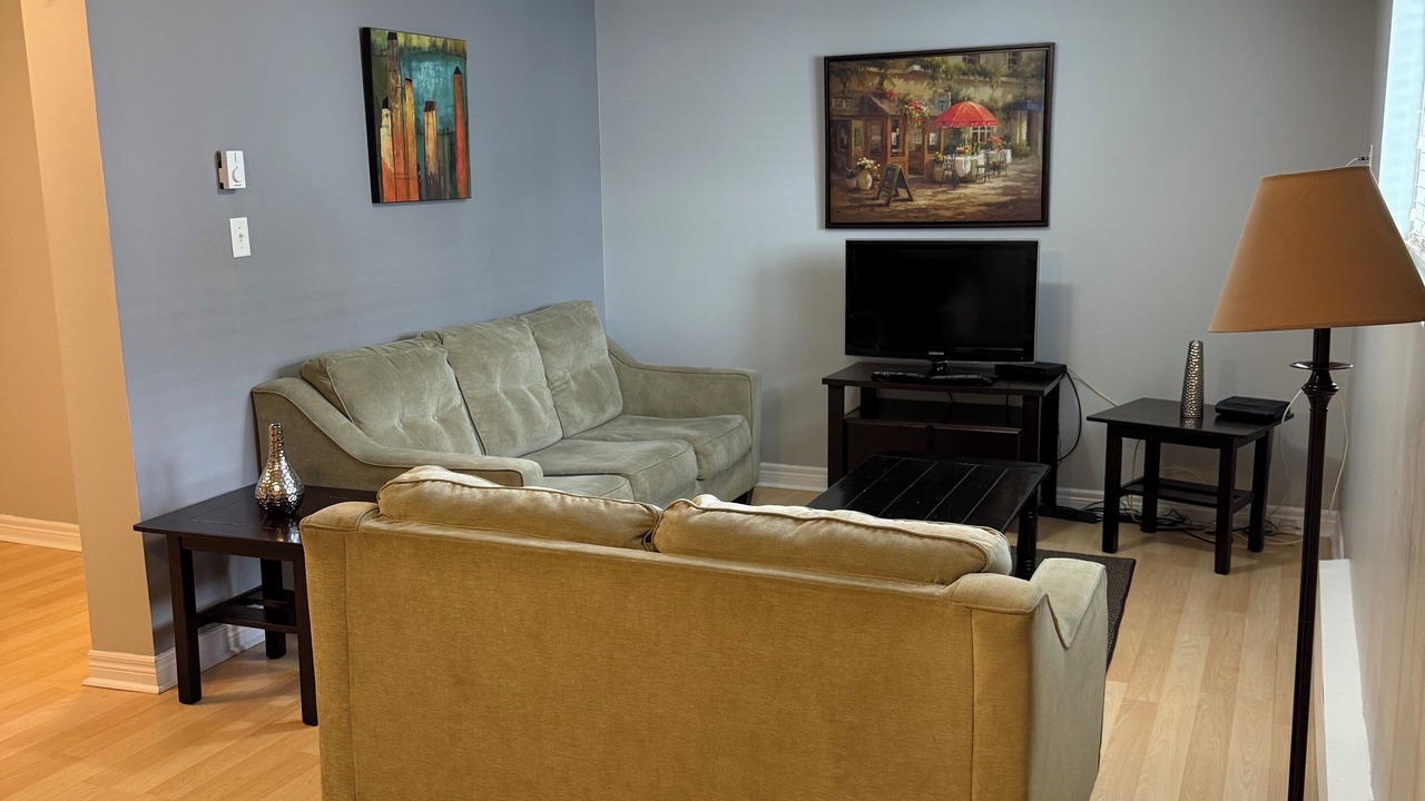 Photo of Livingroom in Terra Nova
