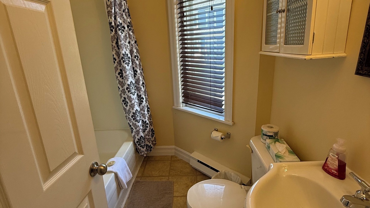 Photo of Bathroom in Waterford Valley