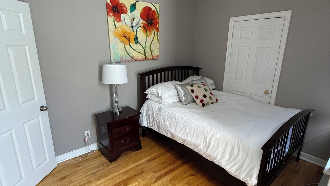 Photo of Bedroom in Waterford Valley