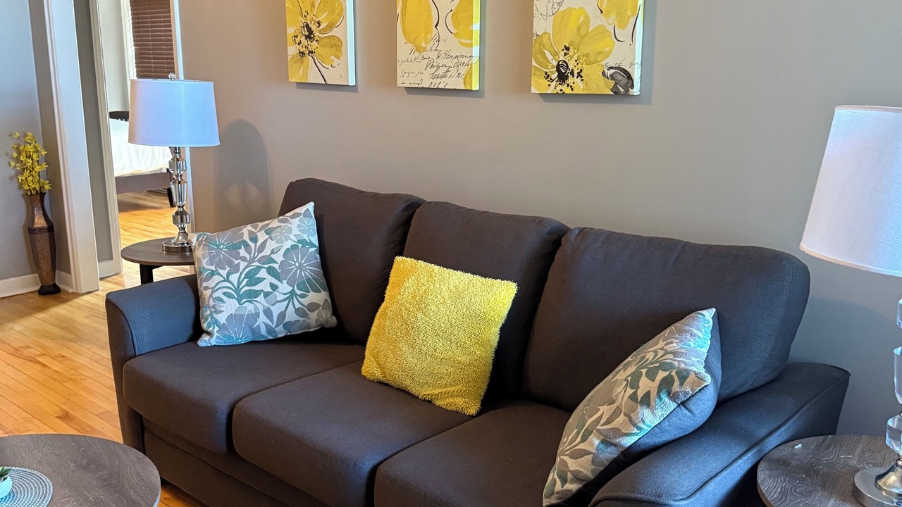 Photo of Livingroom in Waterford Valley
