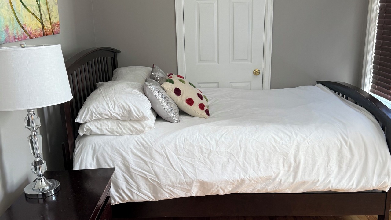 Photo of Bedroom in Waterford Valley