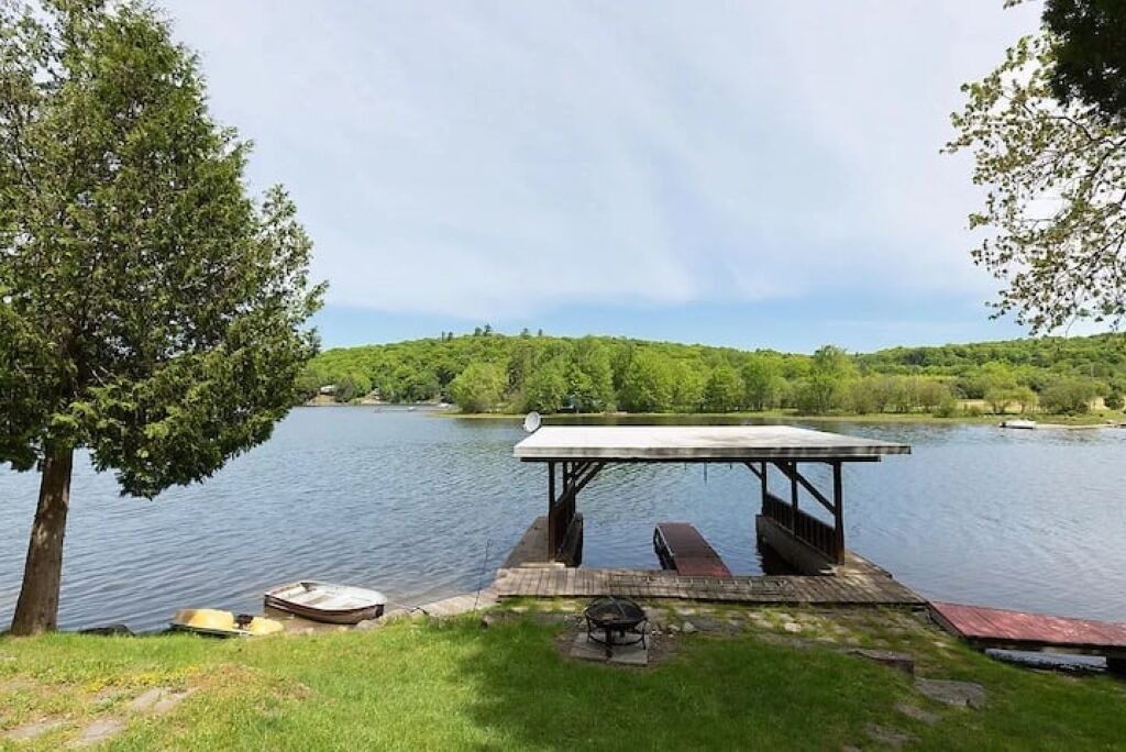 Photo of Outdoor in Utterson