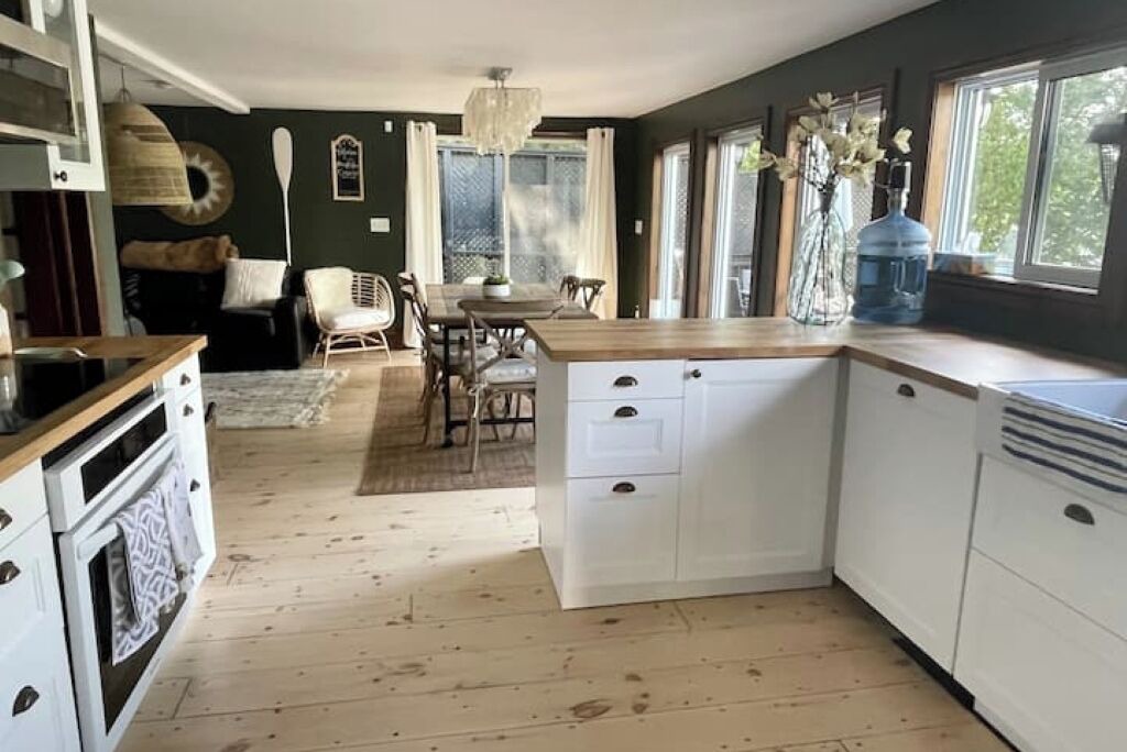 Photo of Kitchen in Utterson