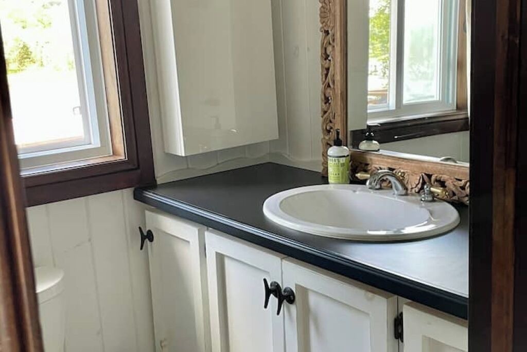 Photo of Bathroom in Utterson