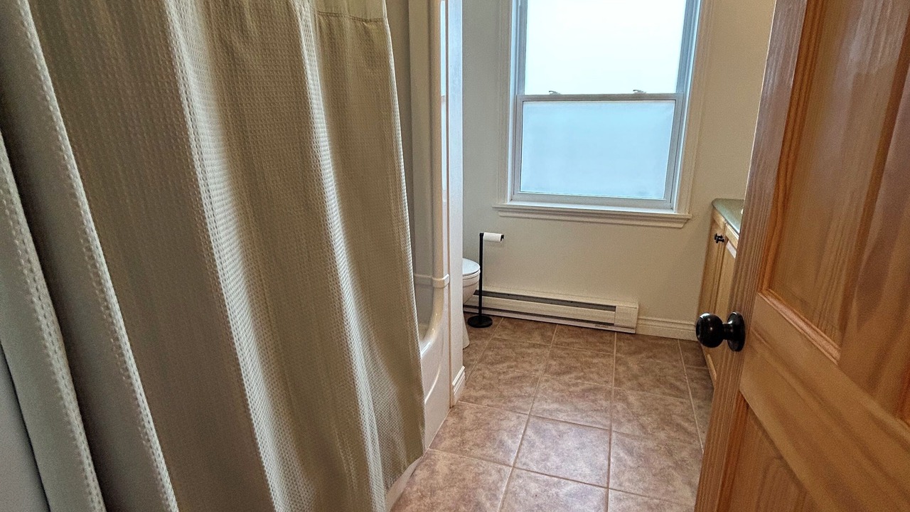 Photo of Bathroom in Cardigan