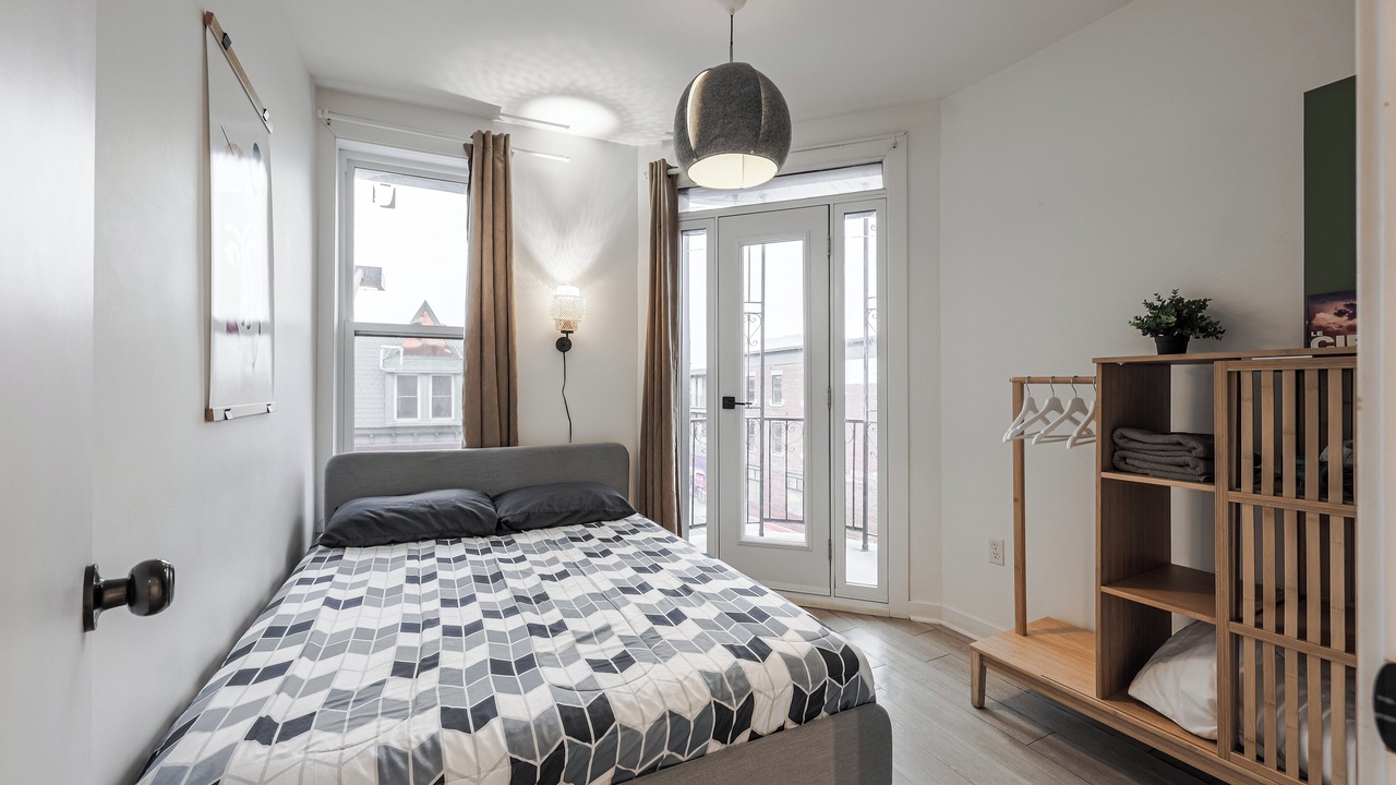Photo of Bedroom in Hochelaga