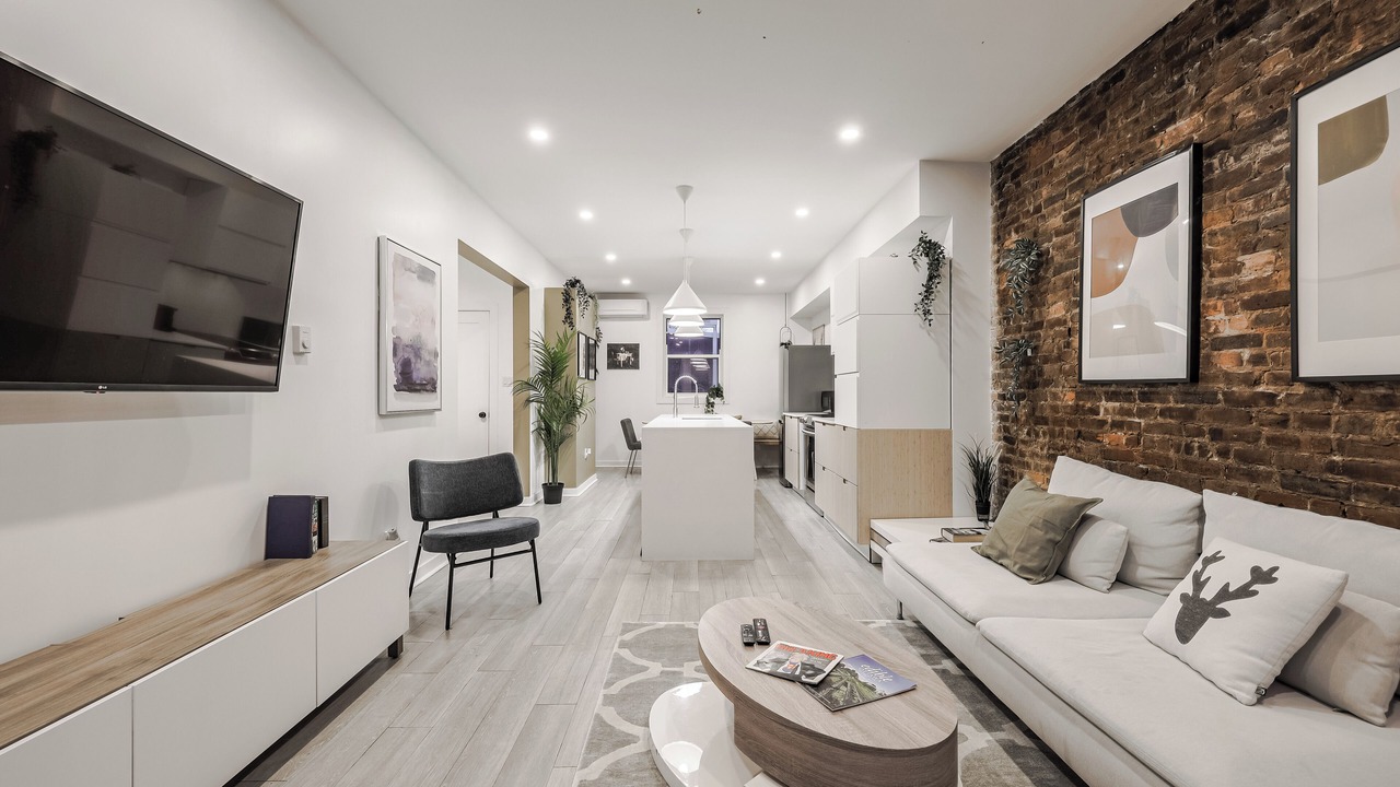 Photo of Livingroom in Hochelaga