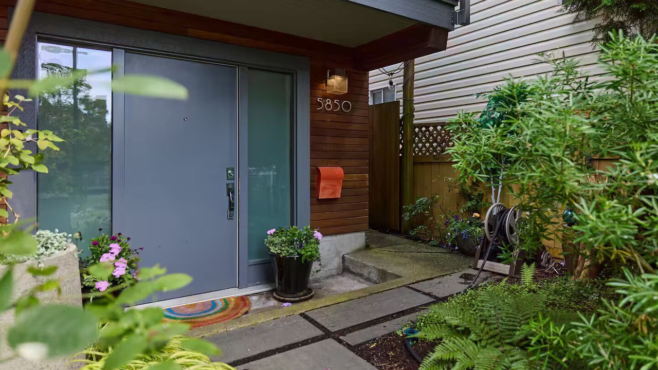 Photo of Outdoor in Vancouver South