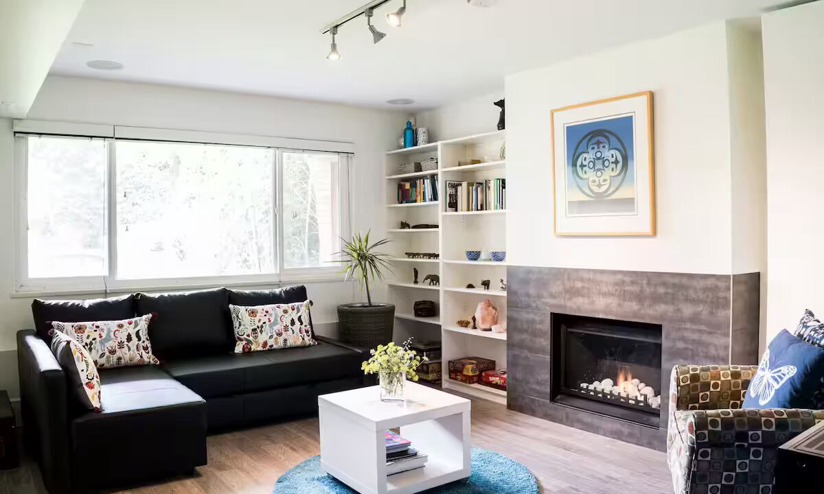 Photo of Livingroom in Vancouver South