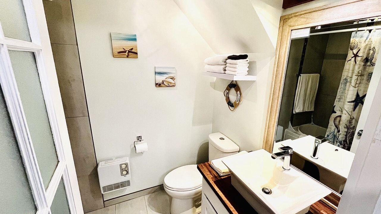 Photo of Bathroom in Magog