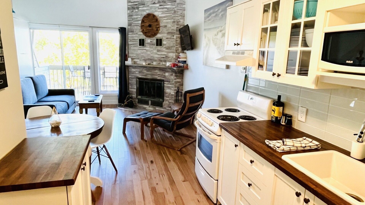 Photo of Kitchen in Magog