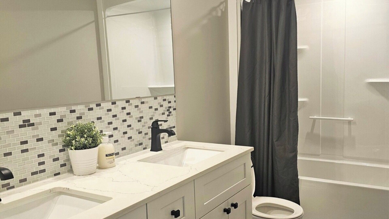 Photo of Bathroom in Stratford