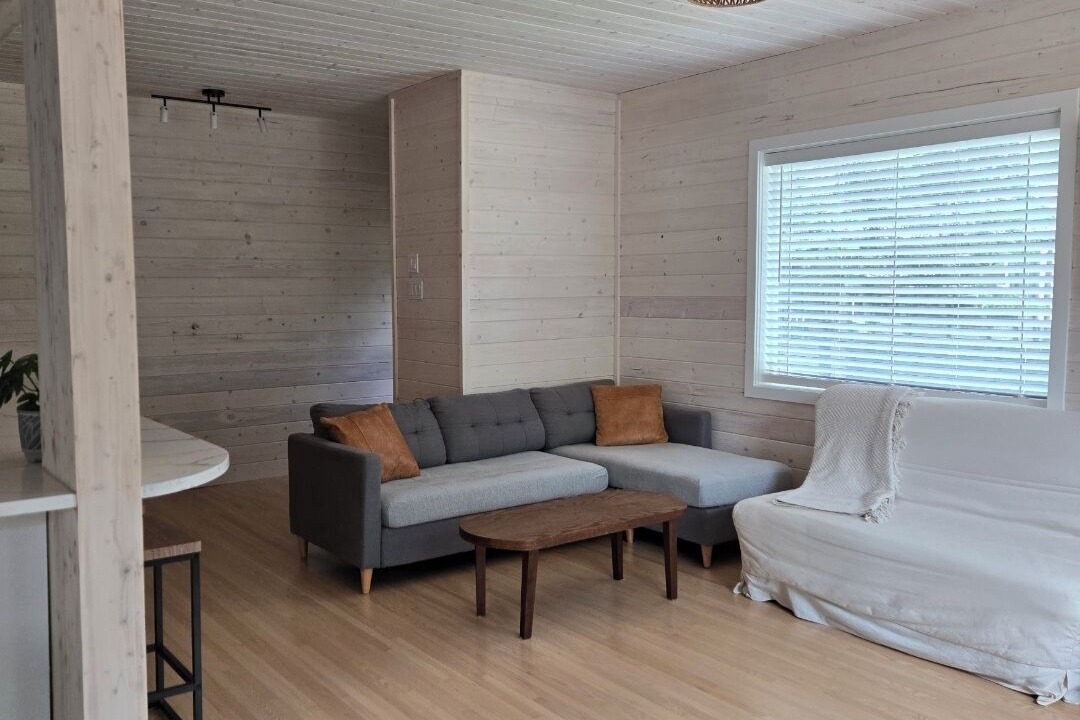 Photo of Livingroom in Christopher Lake