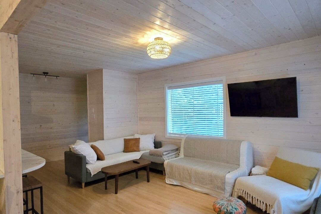 Photo of Livingroom in Christopher Lake