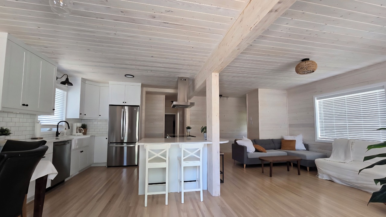Photo of Bedroom in Christopher Lake