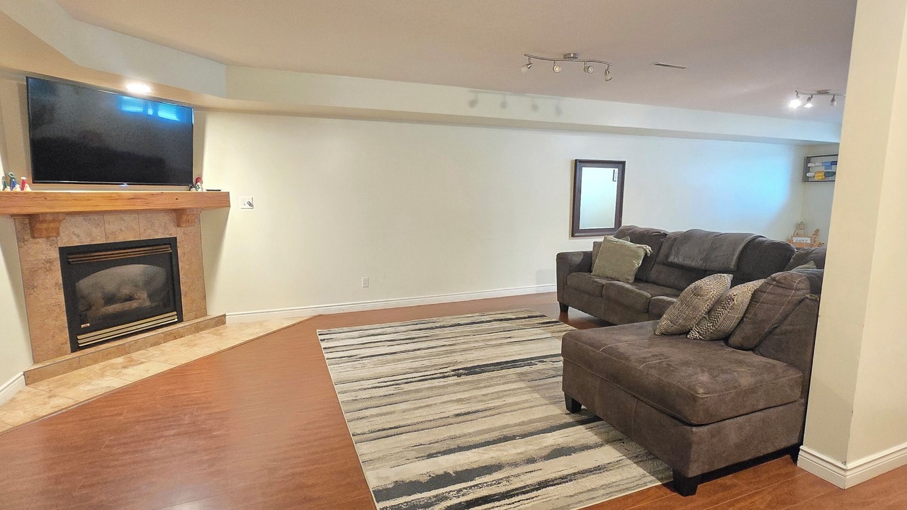 Photo of Livingroom in Tecumseh