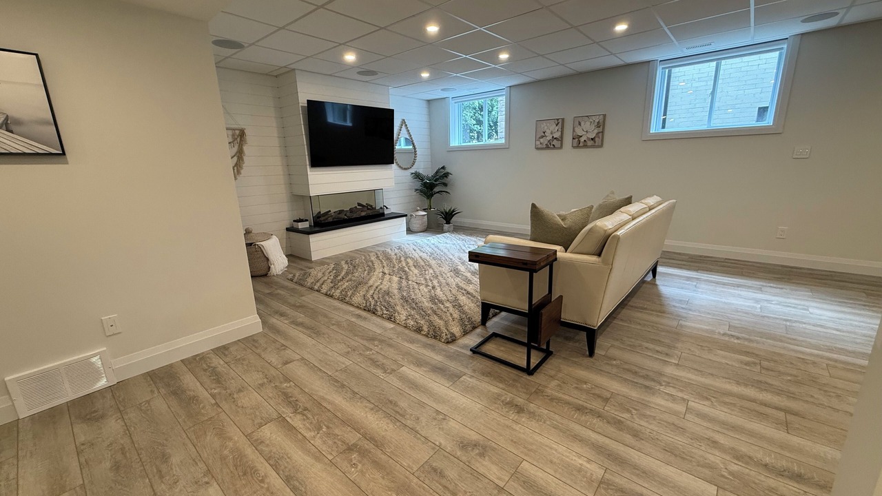 Photo of Livingroom in Township of Woolwich