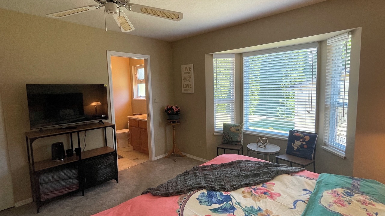 Photo of Bedroom in Maple Ridge