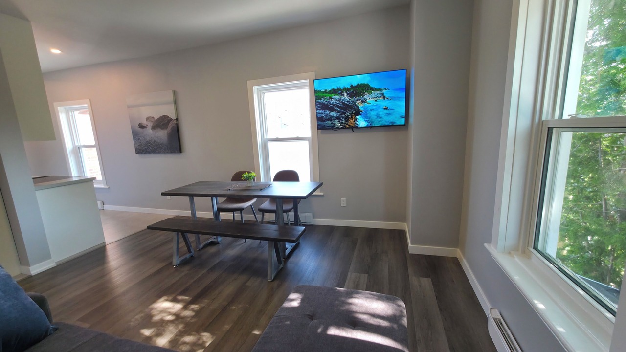 Photo of Livingroom in Orillia