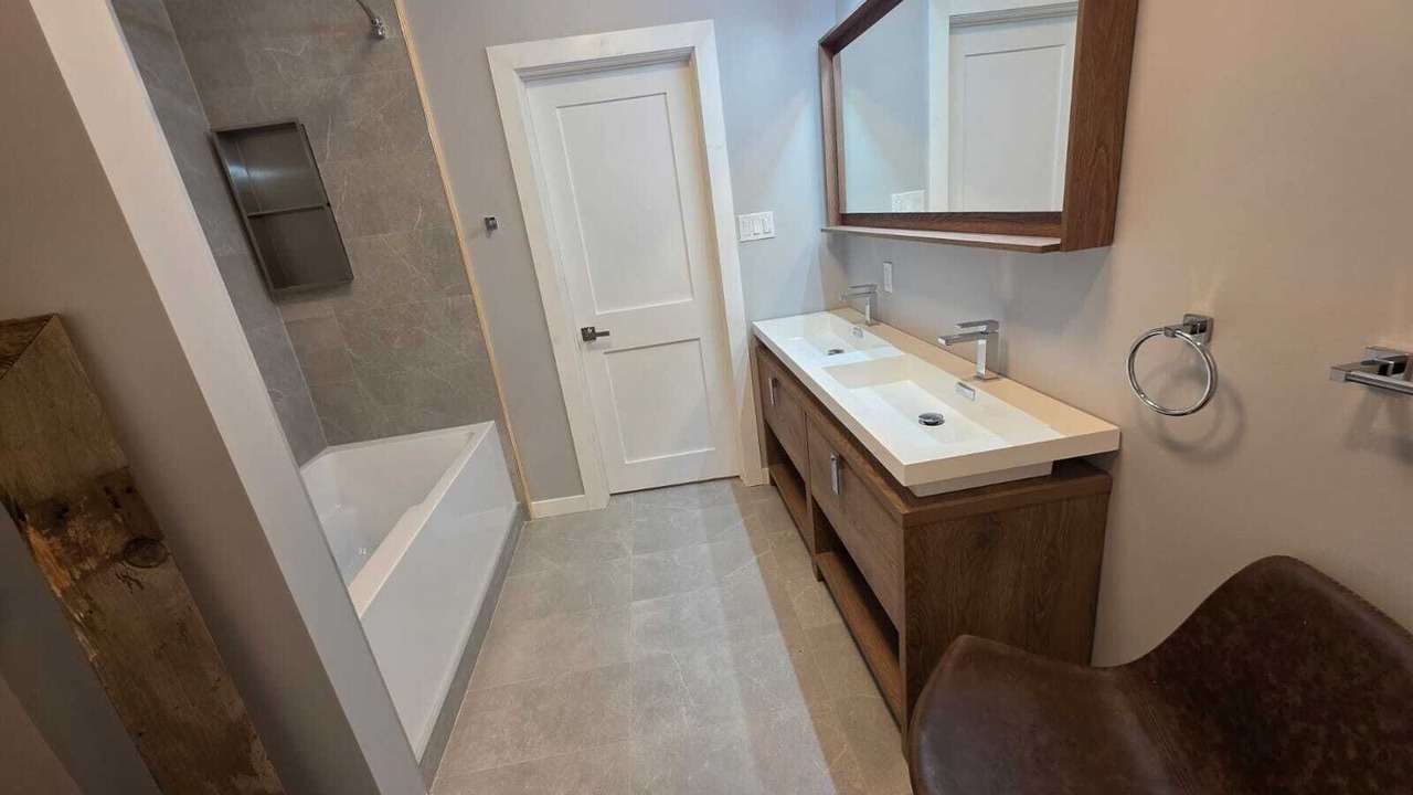 Photo of Bathroom in Orillia