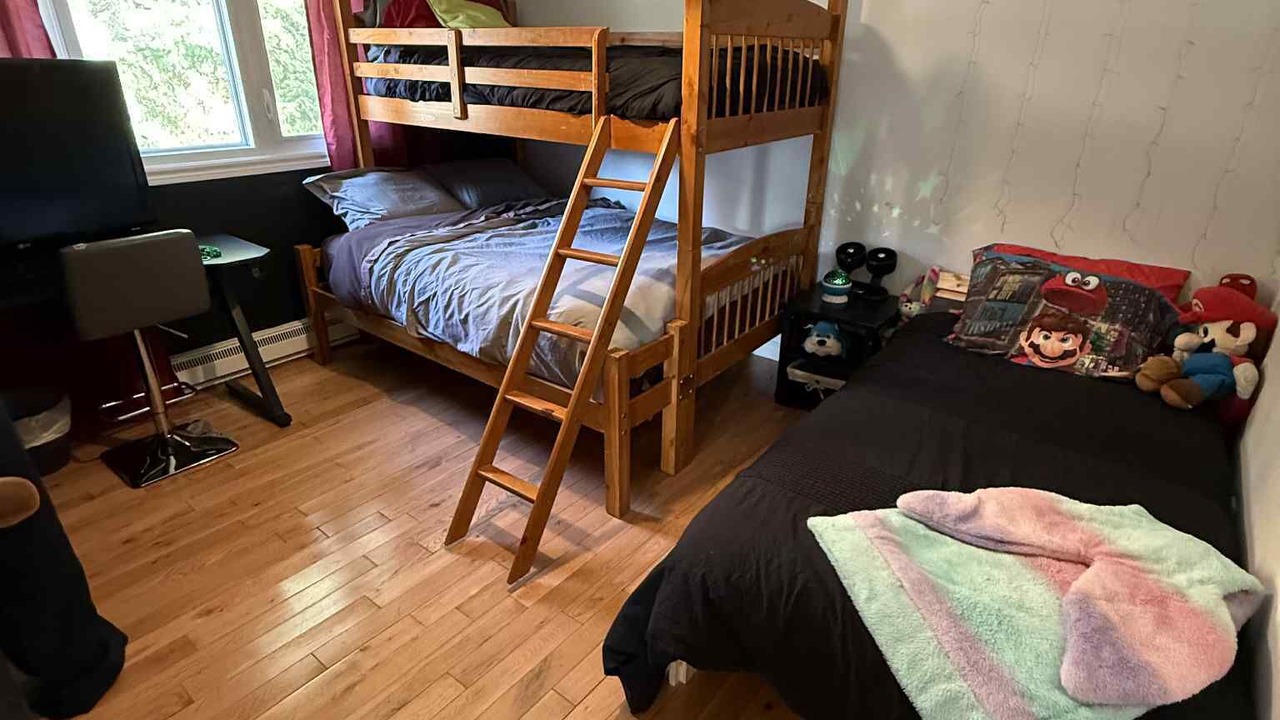 Photo of Bedroom in Val-des-Monts