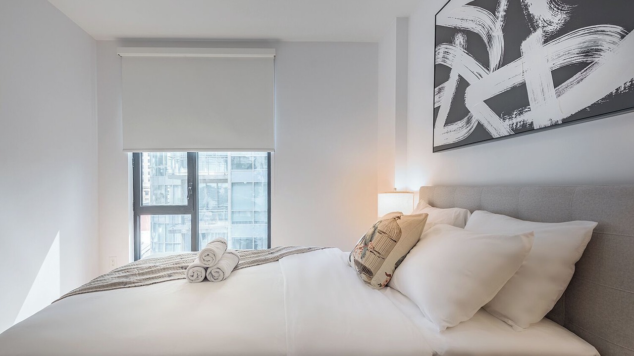 Photo of Bedroom in International District