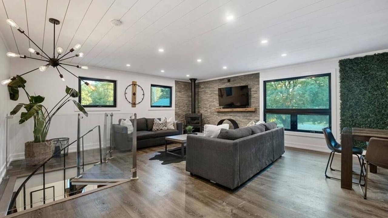 Photo of Livingroom in Collingwood