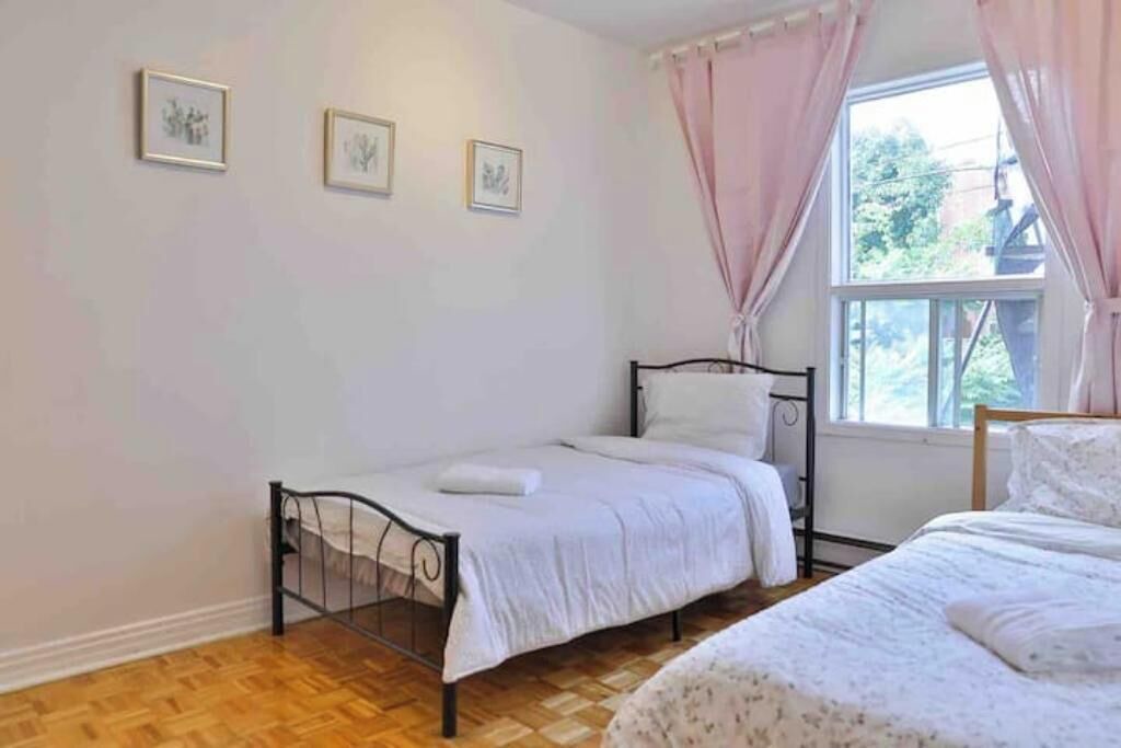 Photo of Bedroom in Cote-Saint-Paul