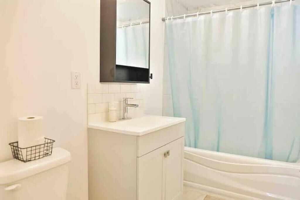 Photo of Bathroom in Cote-Saint-Paul