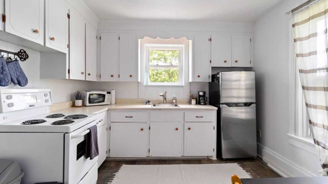 Photo of Kitchen in Lunenburg