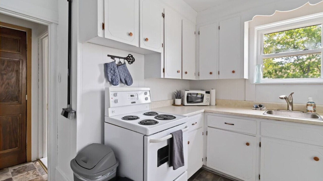 Photo of Kitchen in Lunenburg