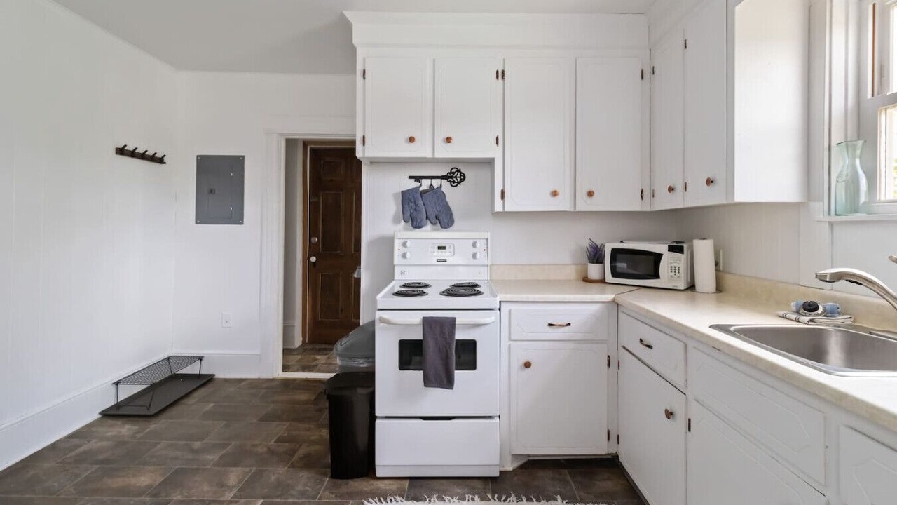 Photo of Kitchen in Lunenburg